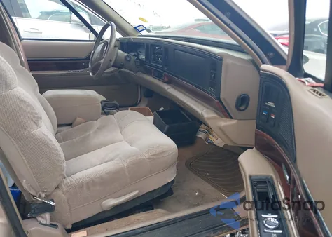 1999 Buick Lesabre Limited z USA, uszkodzony, nr VIN 1G4HR52K2XH456951